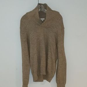 GAP sweater